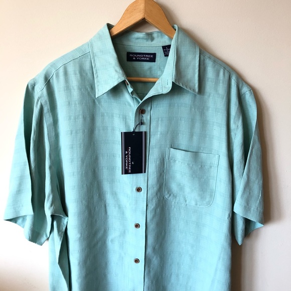 Roundtree & Yorke Other - ROUNDTREE & YORKE Mint Green Casual Button Up Top